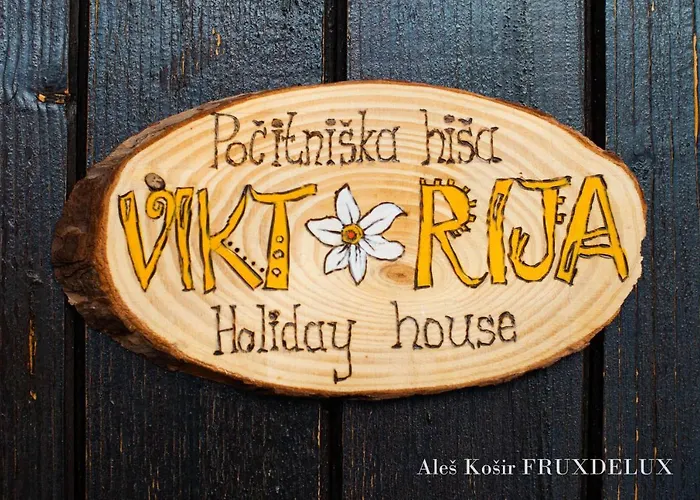 Pet & Family Friendly House Viktorija - House Near Golica With Triglav View Hébergement de vacances