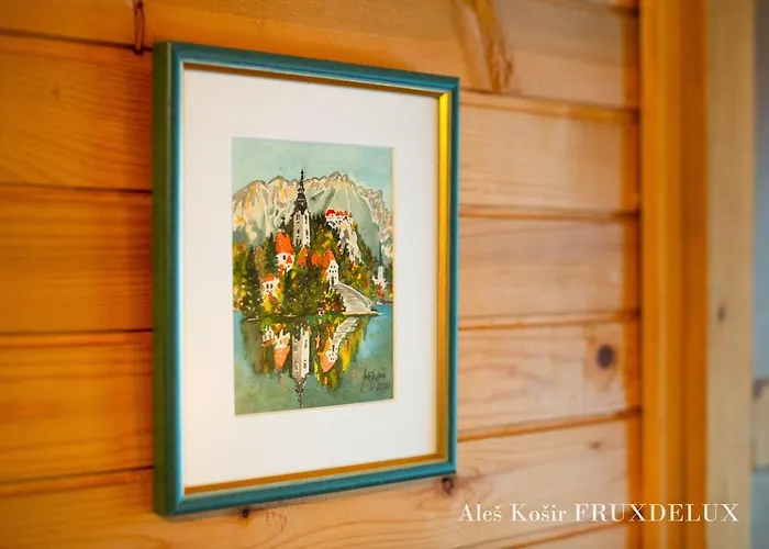 Pet & Family Friendly House Viktorija - House Near Golica With Triglav View בית נופש *